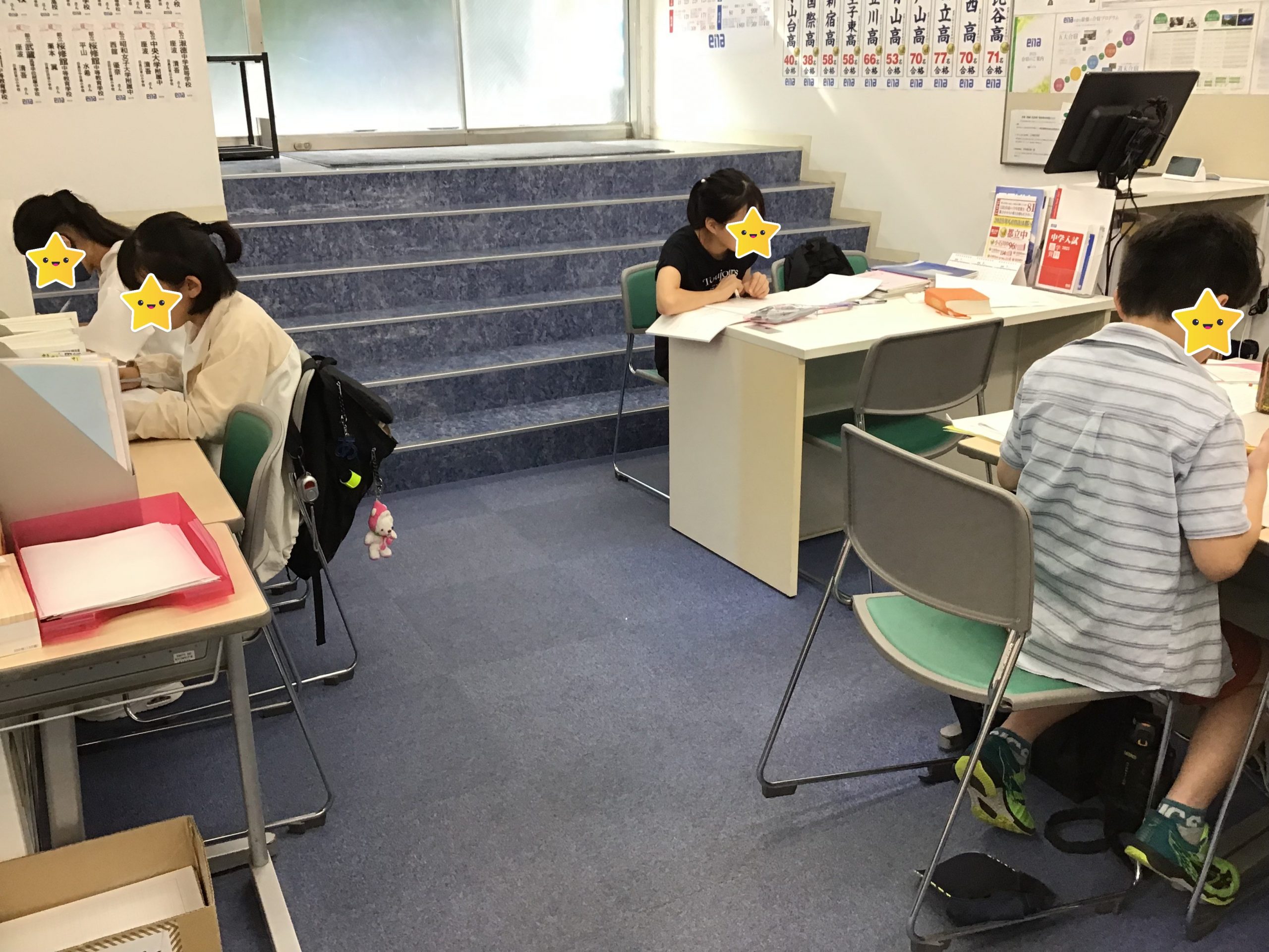 夏期講習中の自習室の様子