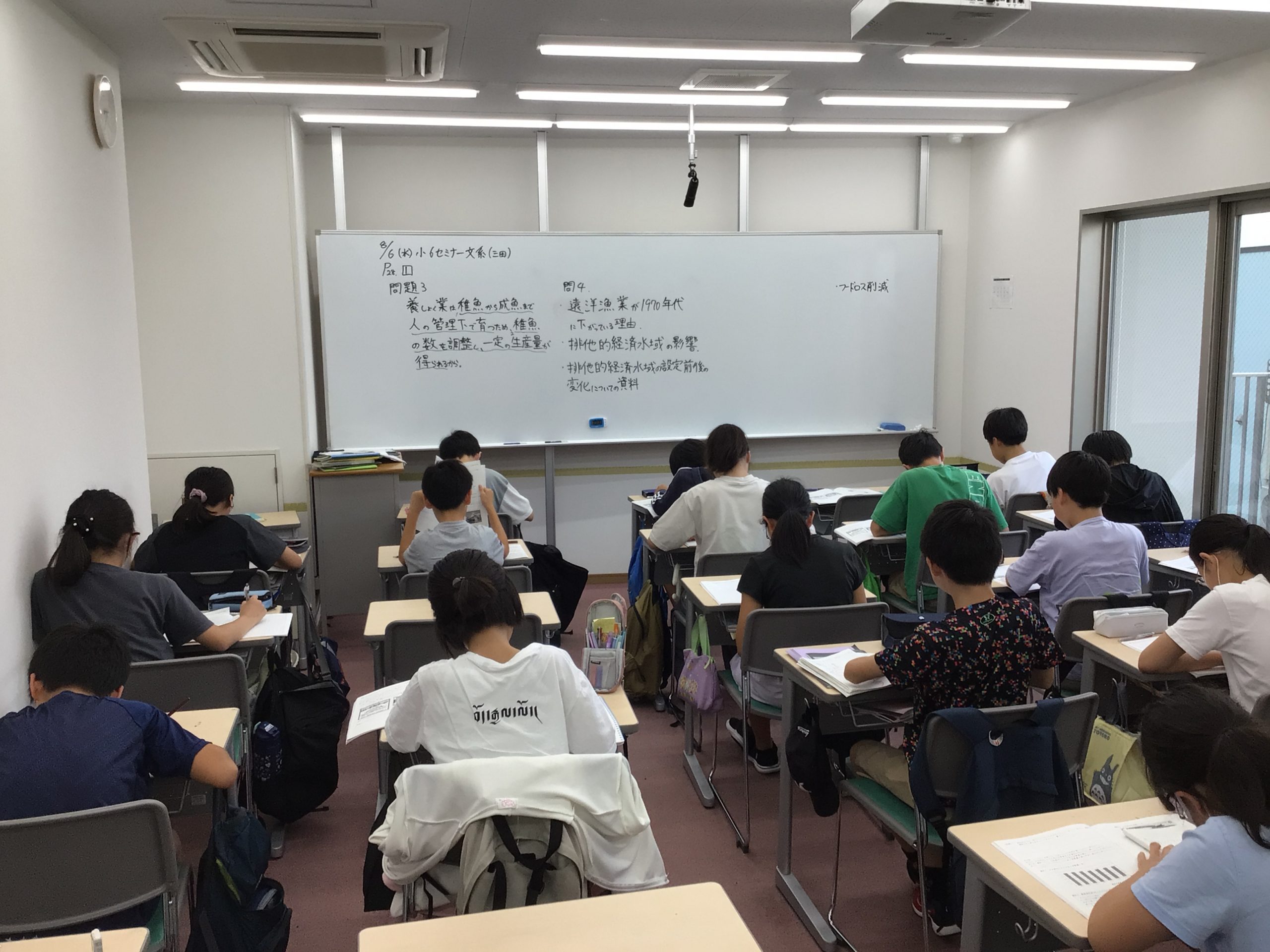 ena練馬の夏期セミナーの様子です!