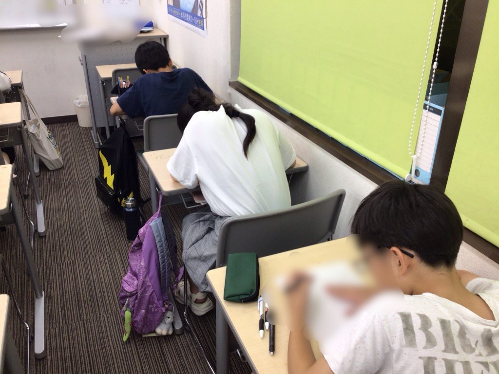 夏期講習3期の折り返し！！！