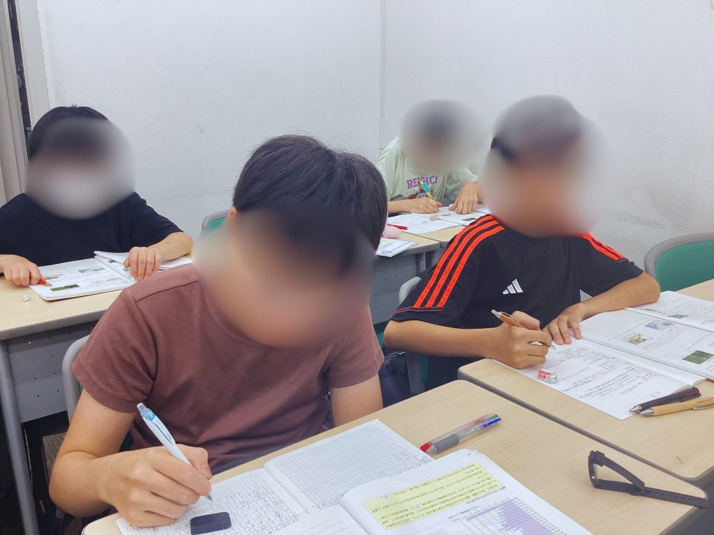 「読書」でなくて「読解」をする。