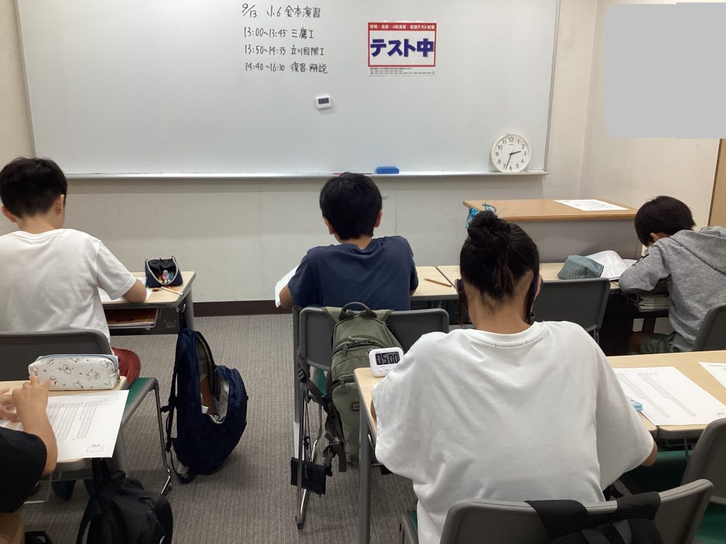 授業が無い日も金本演習!!
