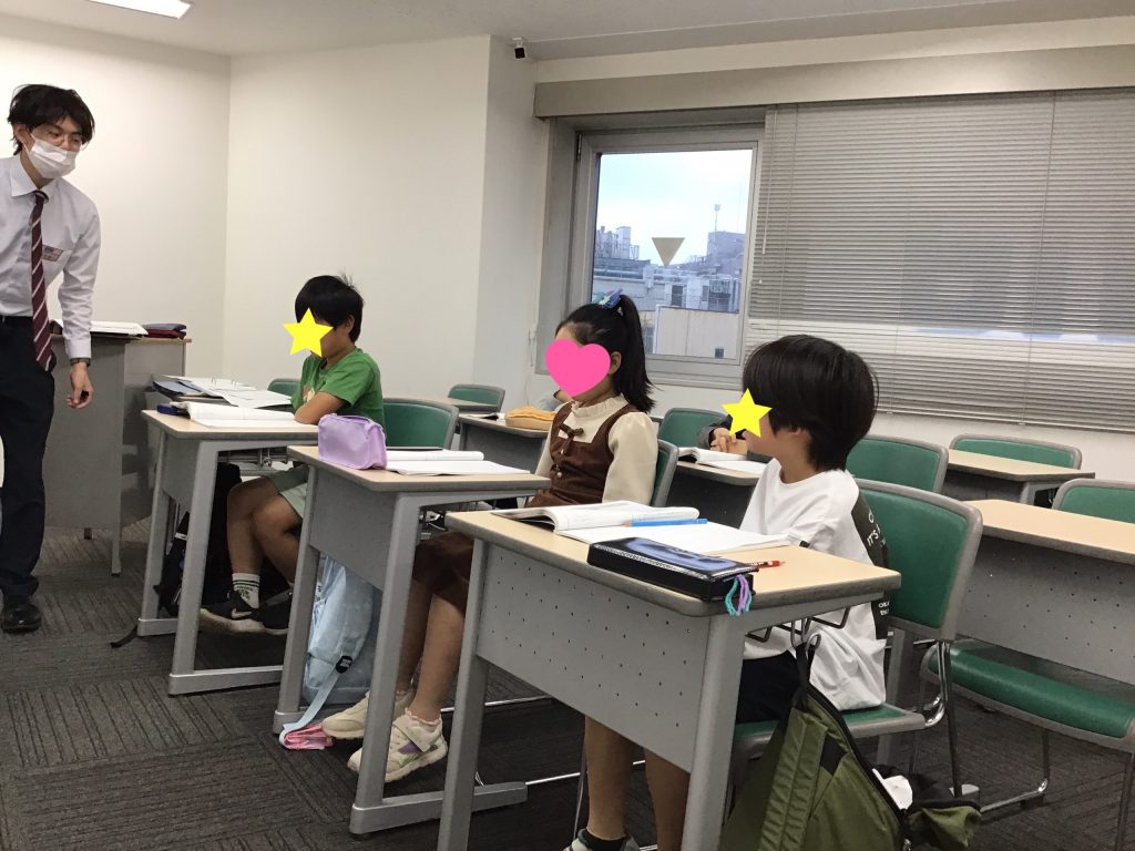 10.11　小学部の保護者会を実施いたしました。