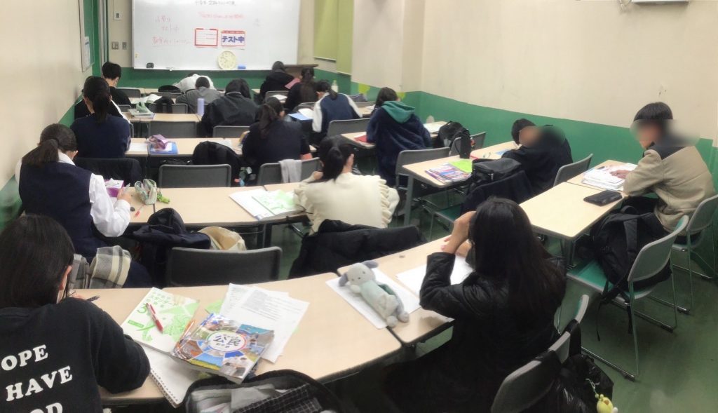 定期テスト続々返却