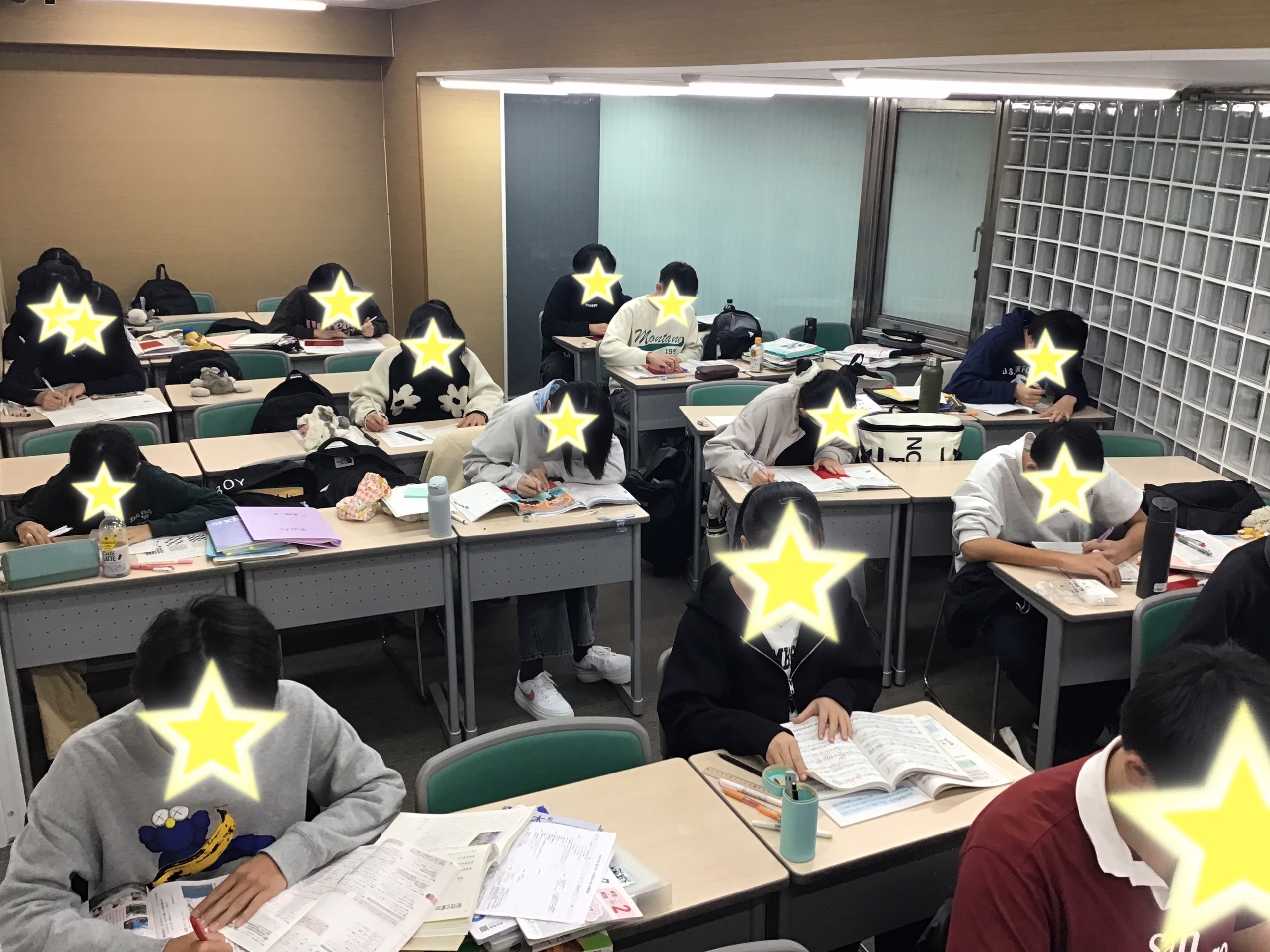 断崖絶壁の淵に立て！