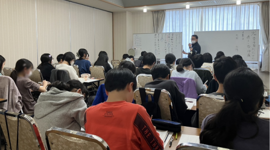 ニューオーツカ会場での授業風景(12月30日)