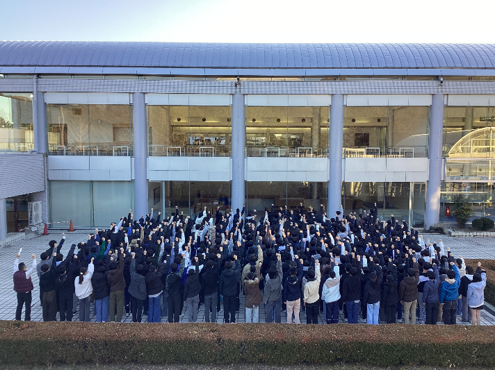 元旦早朝の富士山3号館